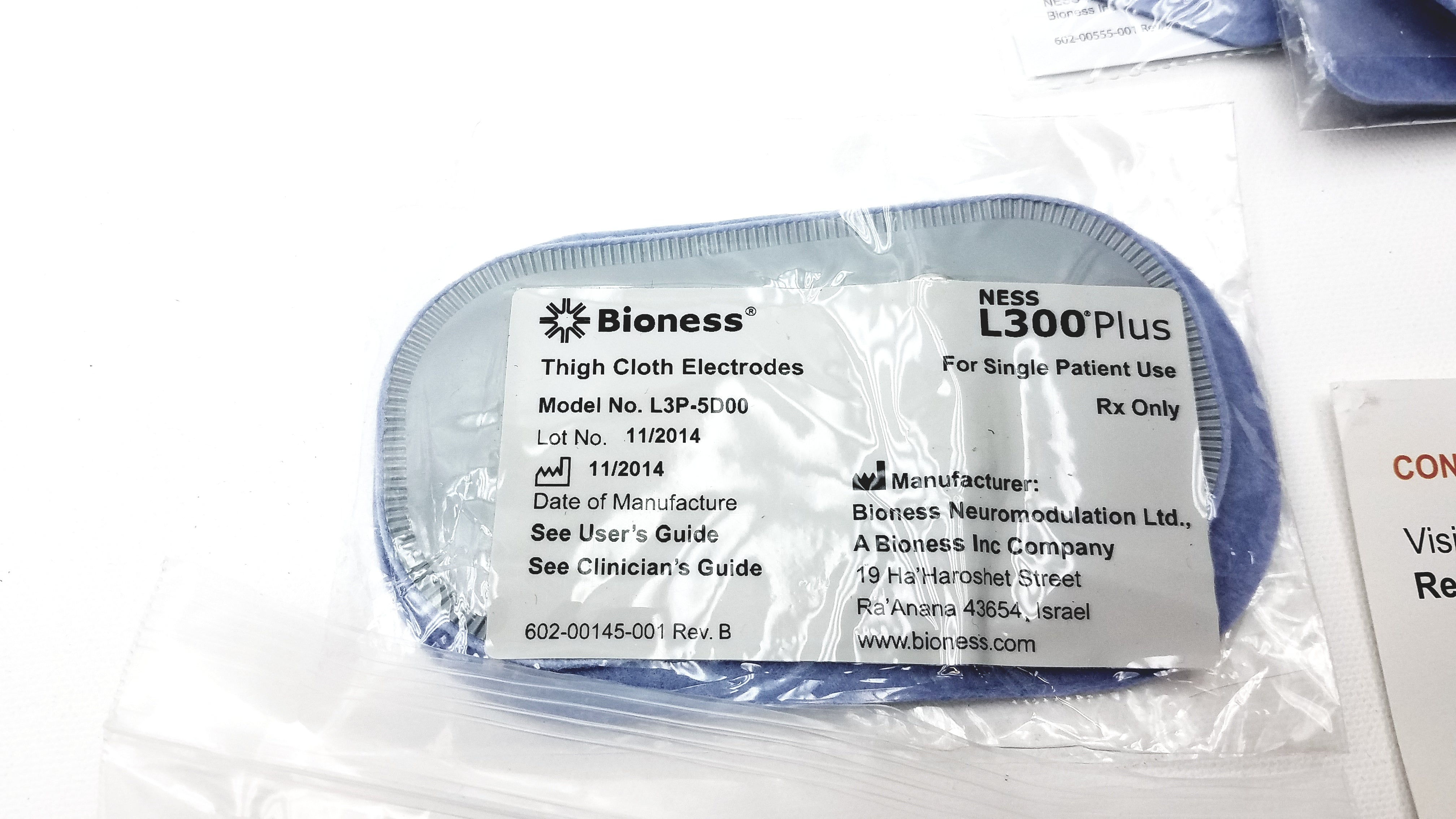 Load image into Gallery viewer, BioNess L300 Plus L3P-5D00 Thigh Cloth Electrodes