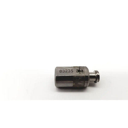 Silver metallic 3m 83235 spray nozzle attachment da26-76 with engraved model number for precise spray control
