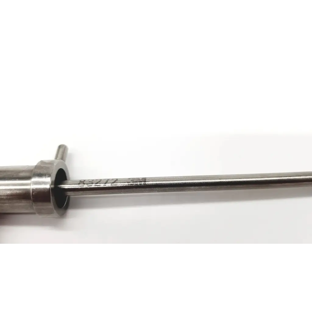 Load image into Gallery viewer, 3M 83272 Pressure Inflow Cannula with Rotating Stopcoks