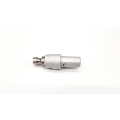 Silver metallic cylindrical adapter with threaded ends for 3m trinkle l112 maxi driver maxi driver attachment