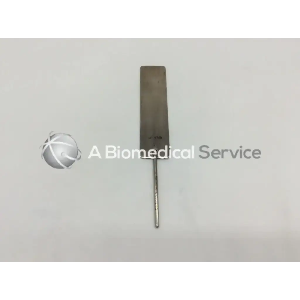 Load image into Gallery viewer, A Biomedical Service Codman Greenberg SP 5768 Neuro Retractor Blade 50.00