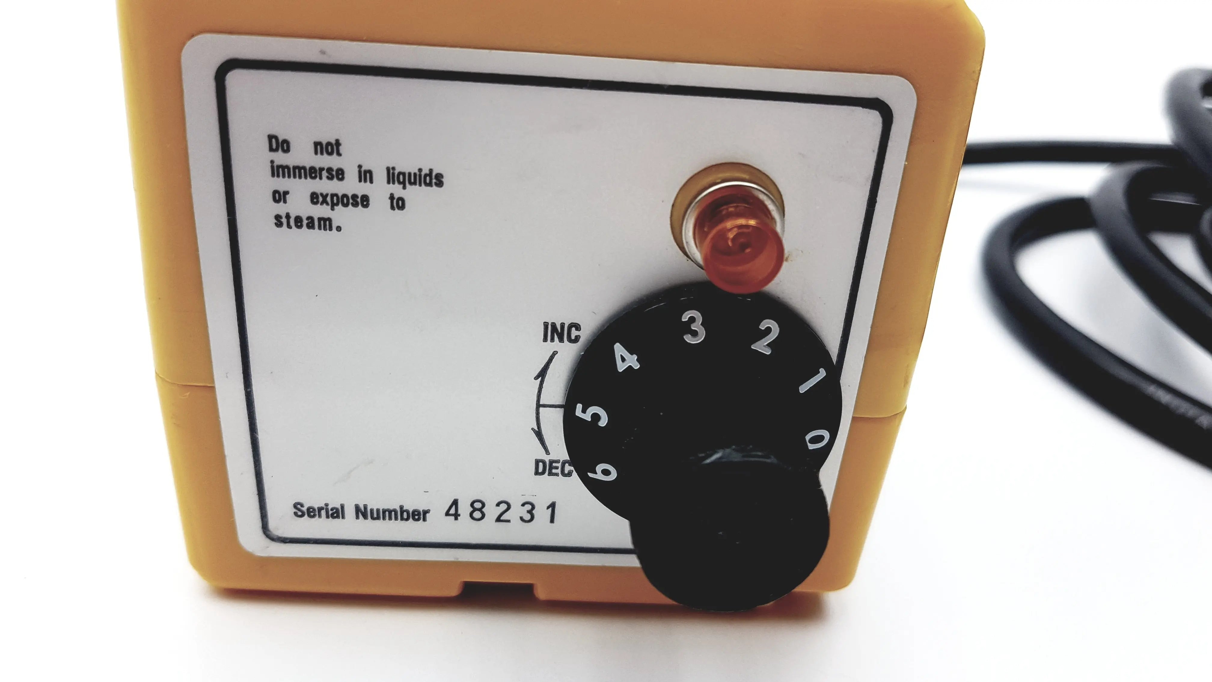 Load image into Gallery viewer, A Biomedical Service Hudson Aquatherm 050-12 Nebulizer Heater 50.00