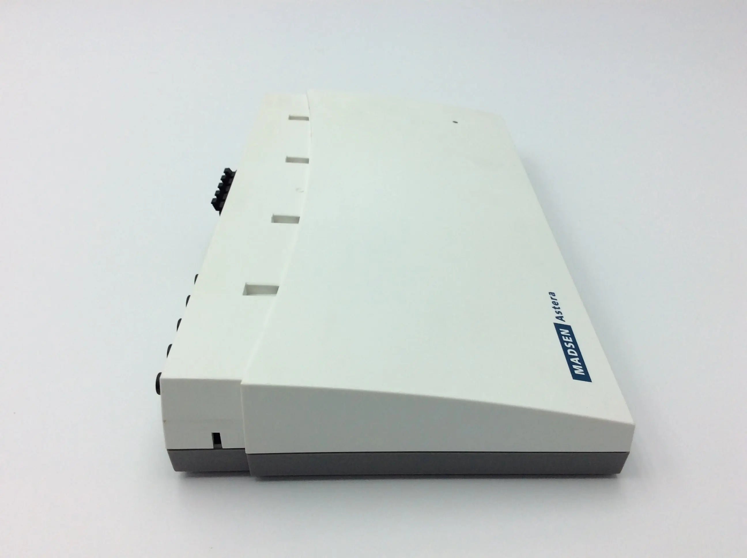 Load image into Gallery viewer, A Biomedical Service Madsen Astetra 1066 8-04-13103 Otometrics Clinical Audiometer Type 1800.00