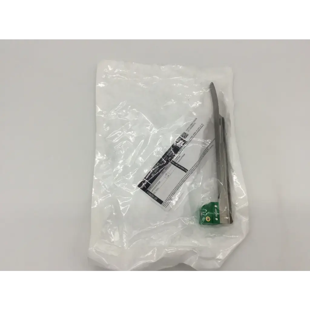 Load image into Gallery viewer, A Biomedical Service Medline MDS0425553 Laryngoscope Blade F/O Mil #3 15.00
