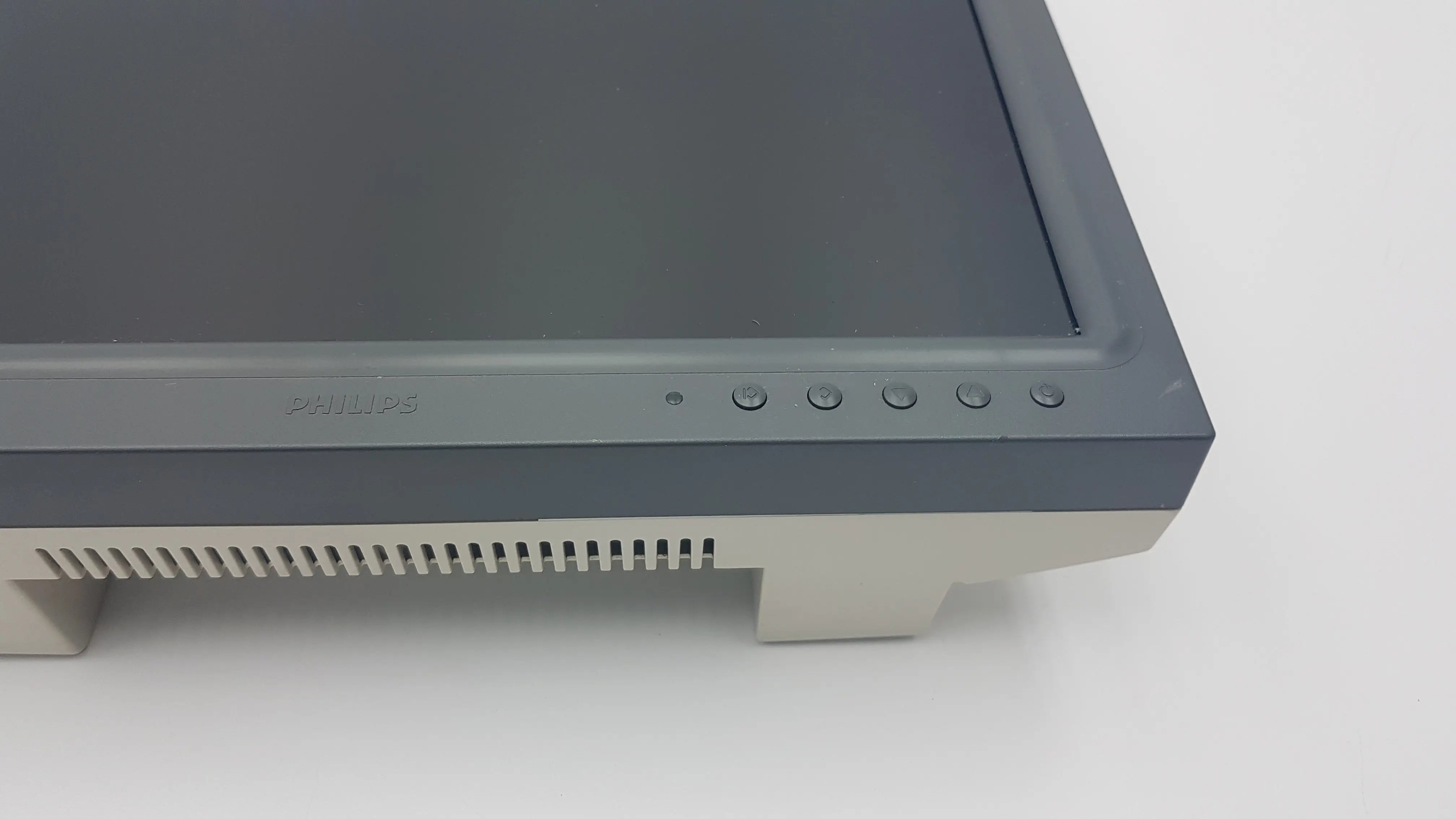 Load image into Gallery viewer, A Biomedical Service Philips MLCD18-HB Monitor 350.00