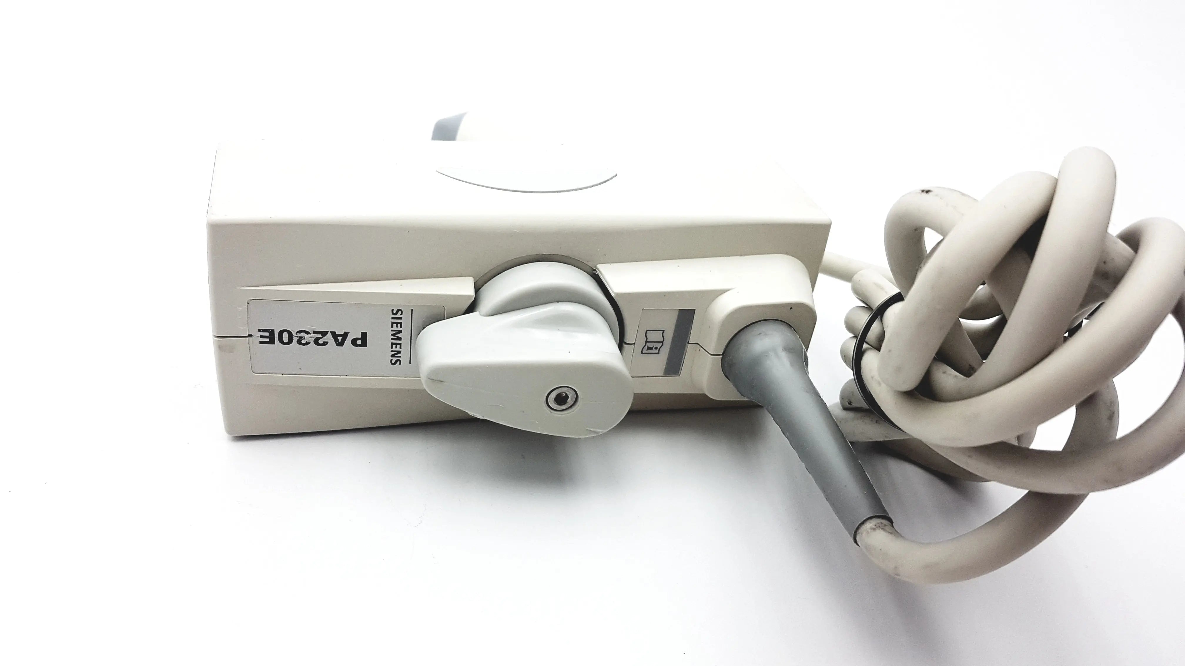 Load image into Gallery viewer, A Biomedical Service Siemens PA230E Ultrasound Transducer Probe 990.00