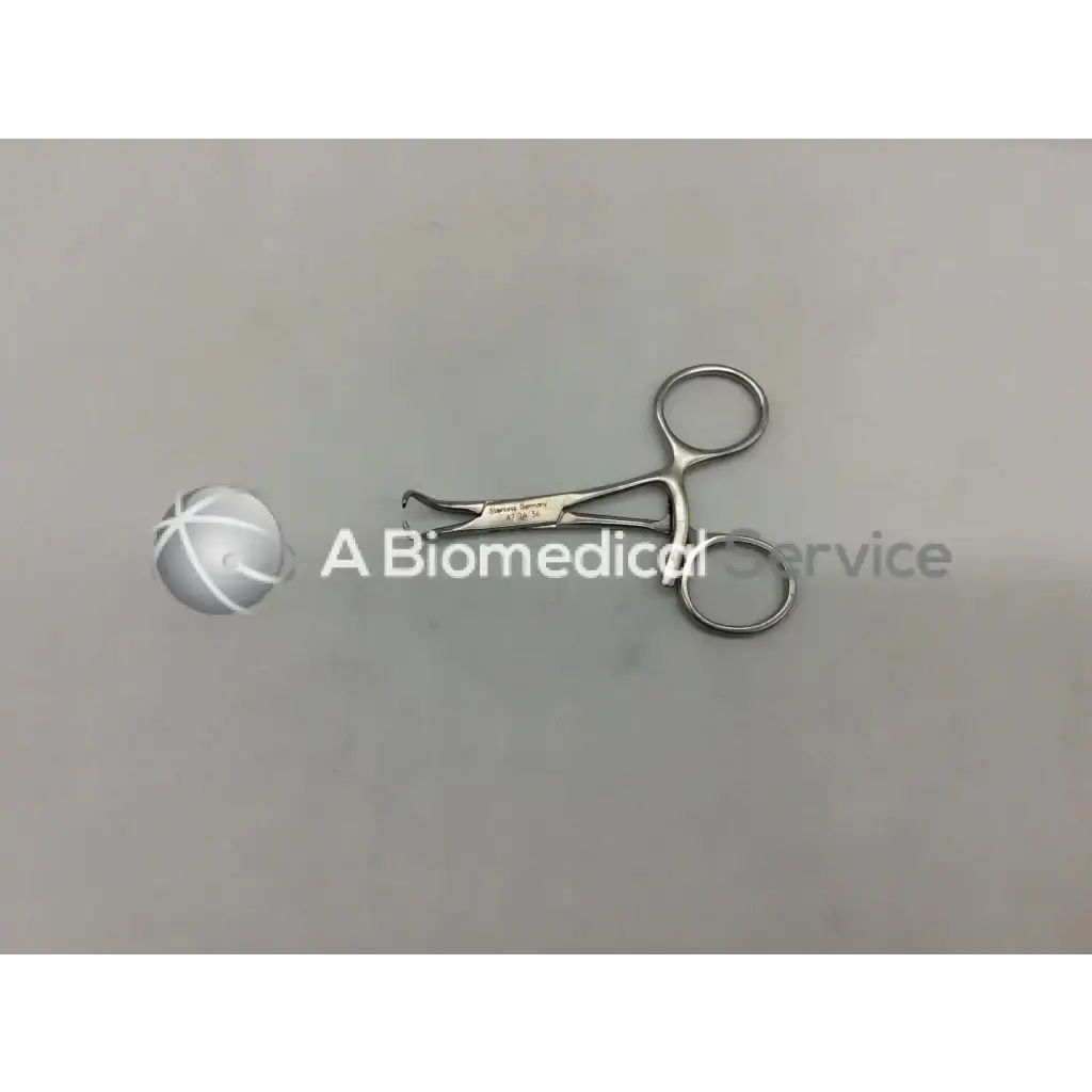 Load image into Gallery viewer, A Biomedical Service Synthes 398.95.96 Reduction Forceps with  Points Ratchet 130mm 140.00