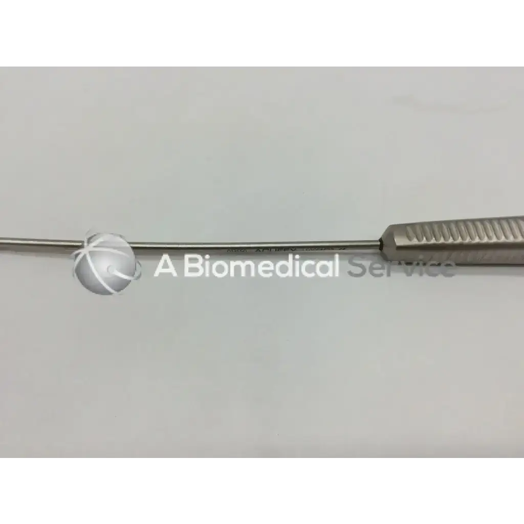Stainless steel acl chamfering rasp with textured grip handle and smooth slender shaft acufex 013550 surgical tool