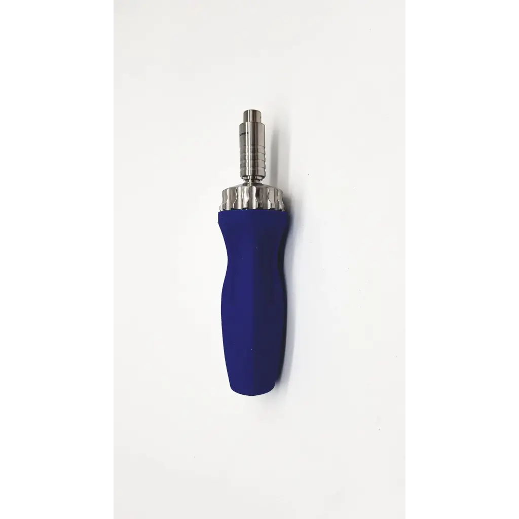 Acumed medium ratcheting driver handle orthopedicgp surgery theater with blue ergonomic grip and metallic threaded shaft