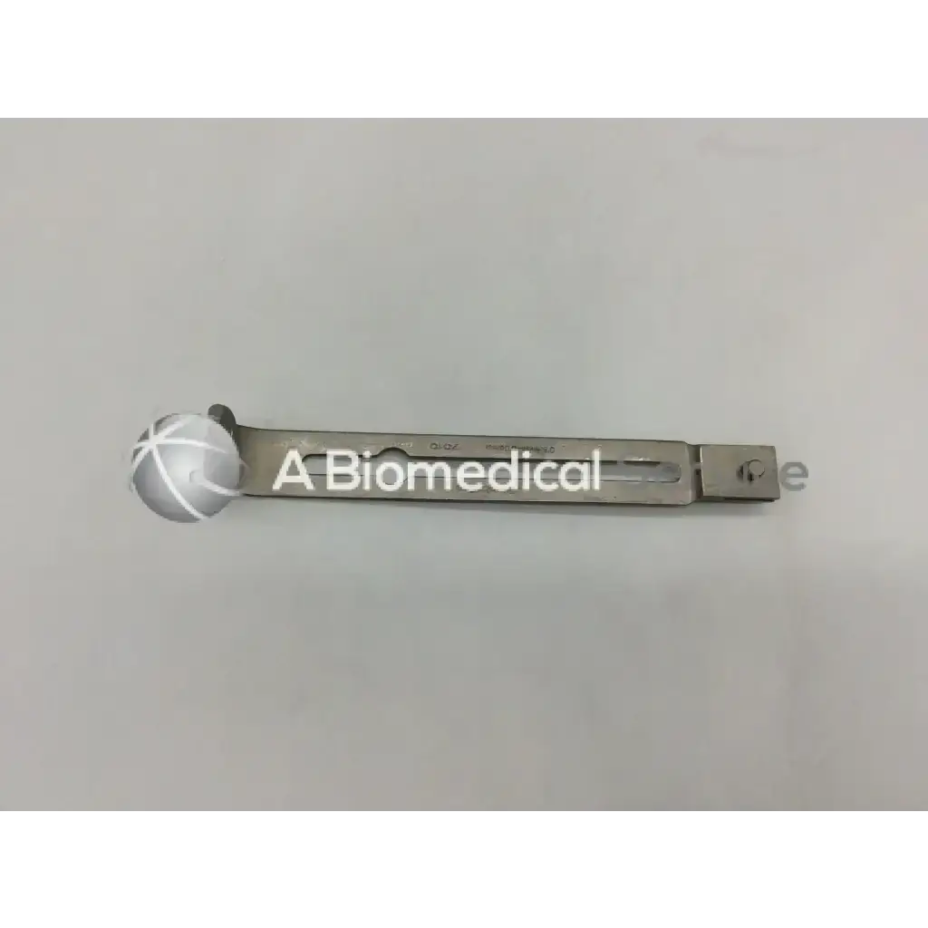Silver metallic adeptmed 7010 o’sullivan o’connor retractor blade with spherical end and engraved branding