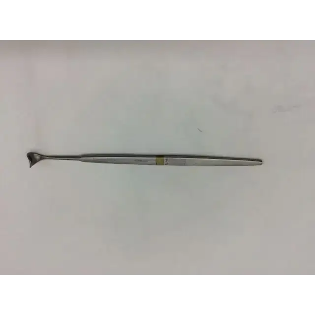 Load image into Gallery viewer, Aesculap BT 184 Retractors - Medical parts