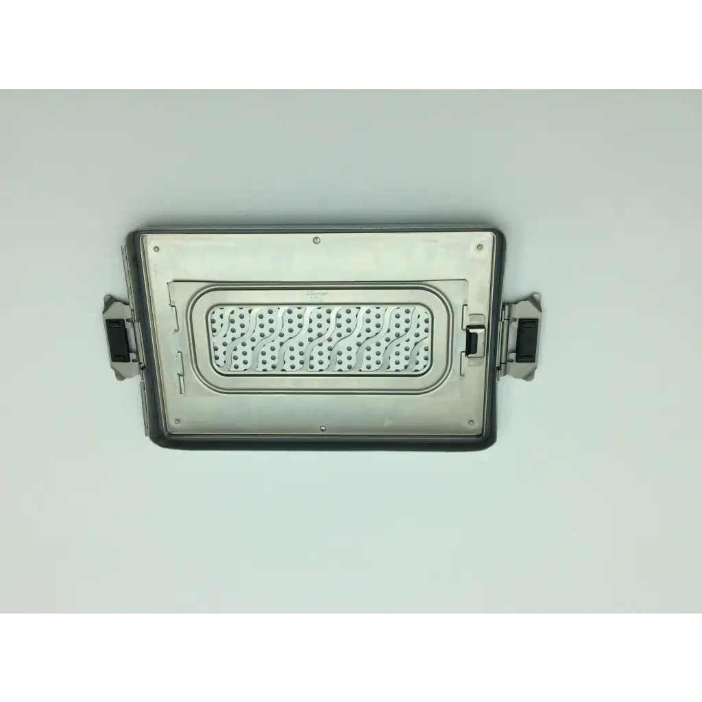 Load image into Gallery viewer, AESCULAP Locking Lid Filter Retainers JK098 Sterilization
