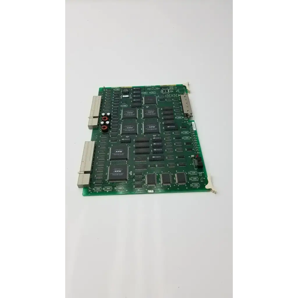 Altera Flex EPF10K30AQC240-3 Processor With 6 Microchip Control Board Control Board, second-hand product photo 3