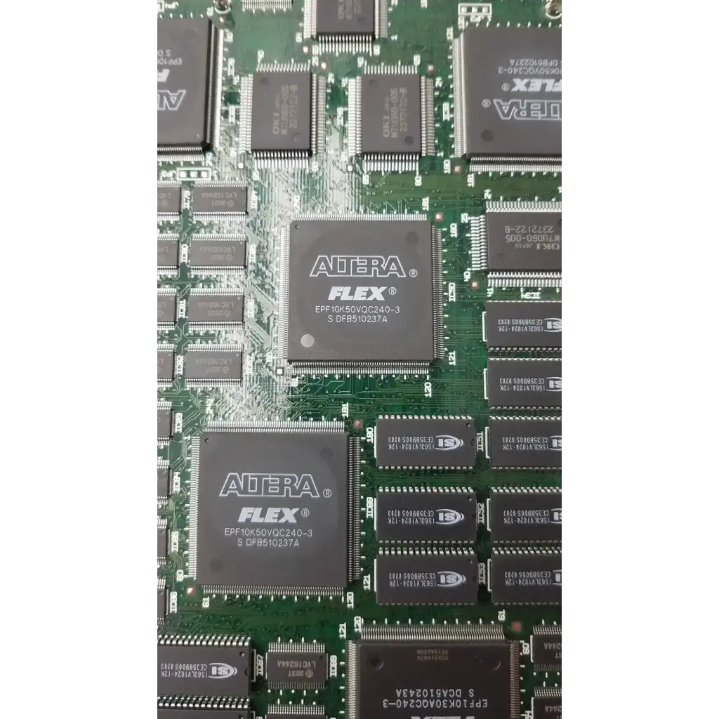 Altera Flex EPF10K30AQC240-3 Processor With 9 Microchip Control Board FPGA Control Board, second-hand product photo 8