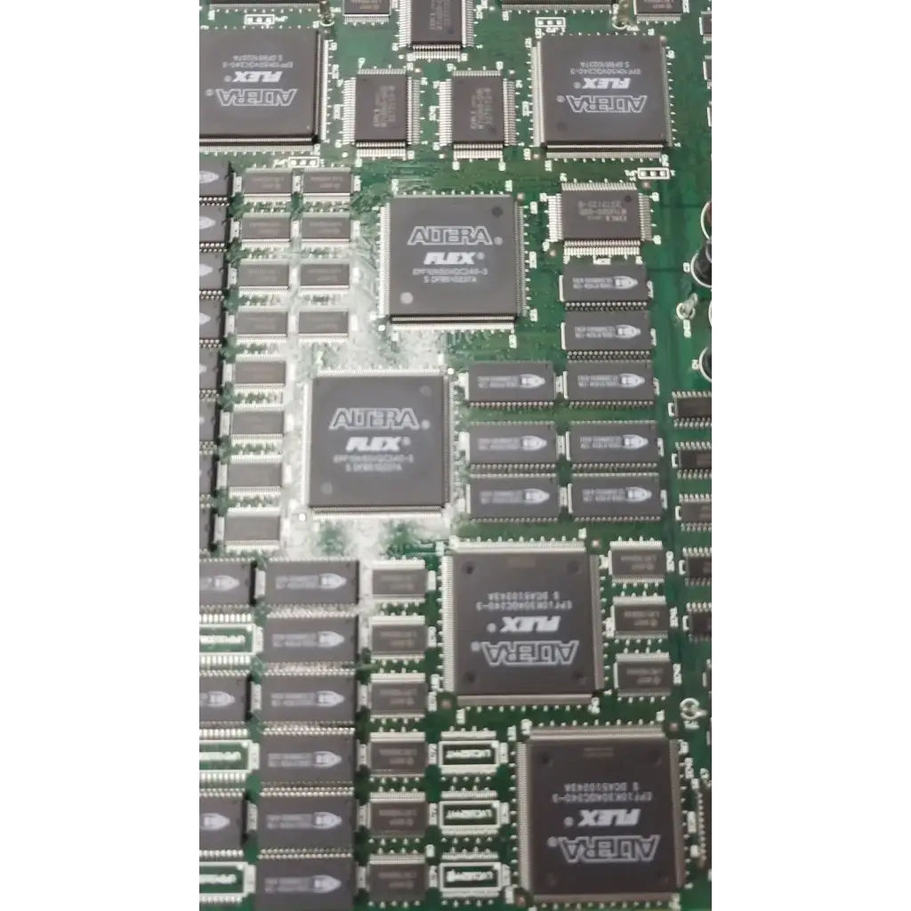 Altera Flex EPF10K30AQC240-3 Processor With 9 Microchip Control Board FPGA Control Board, second-hand product photo 7