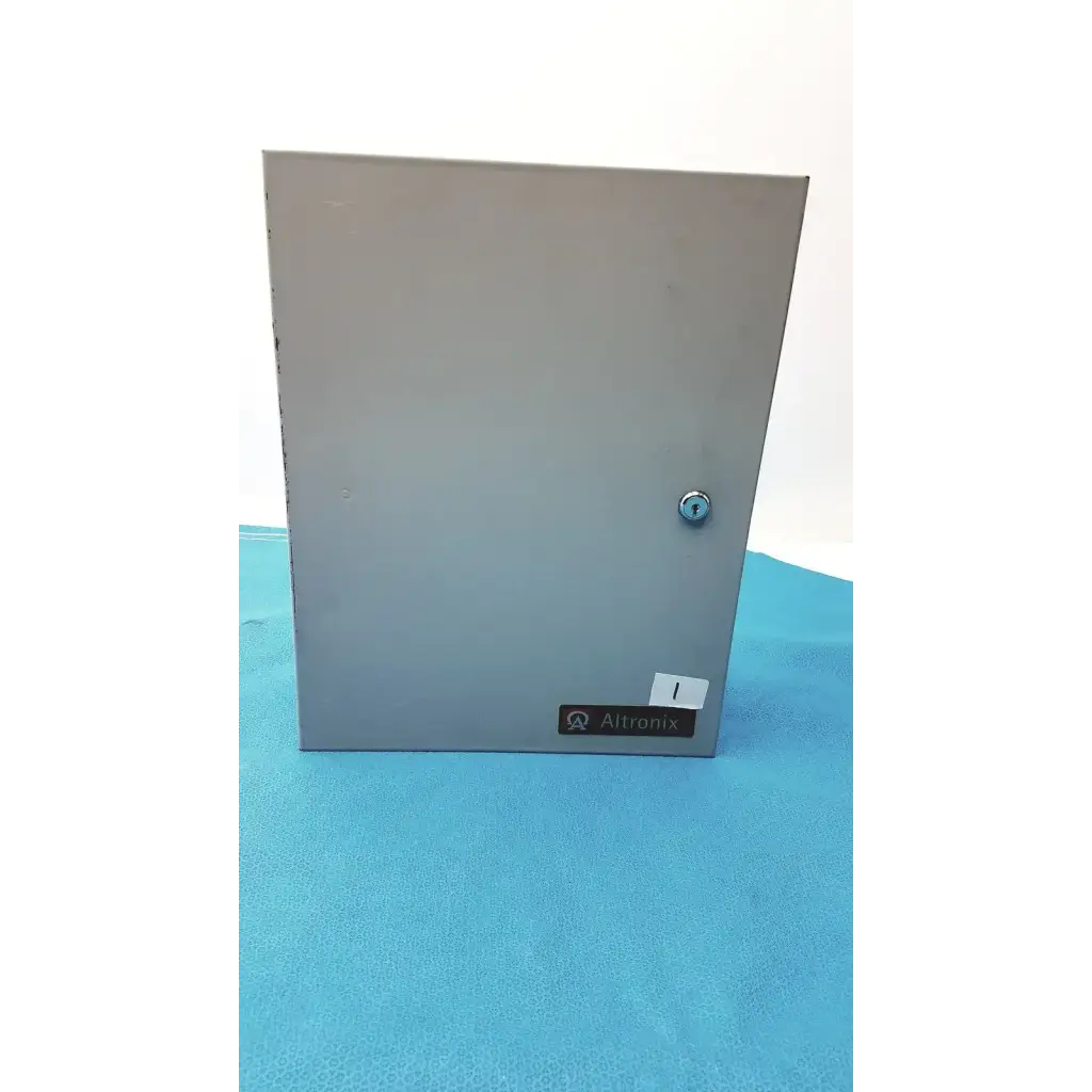 Reuse Medical Altronix SMP5CTX High Current Power Supply / Charger 12VDC/24VDC Centrifuge Tubes, second-hand product photo 1