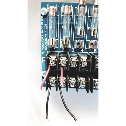Blue altronix corp altronix smp5ctx high current power supply charger 12vdc 24vdc for secure power management