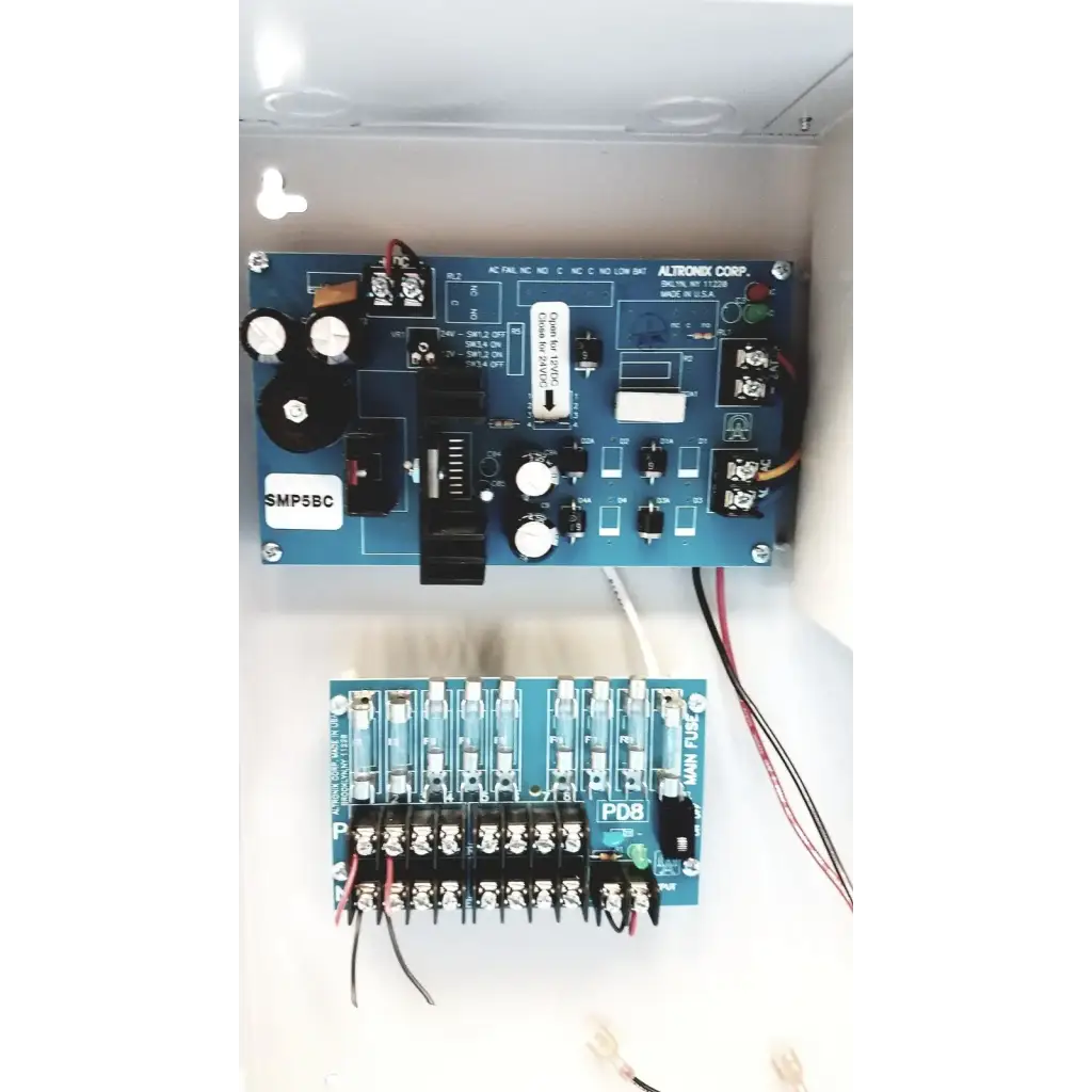 Blue altronix smp5ctx high current power supply charger 12VDC 24VDC for reliable security system use