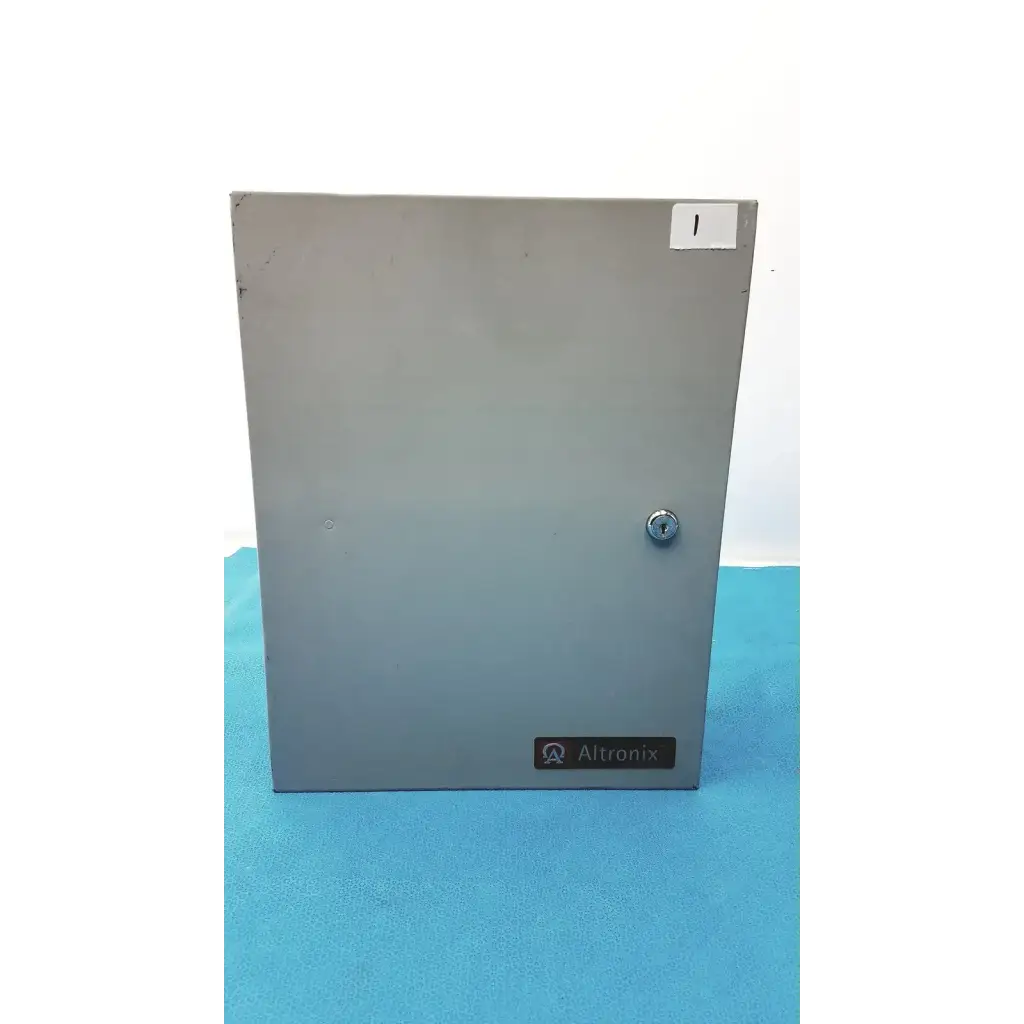 Reuse Medical Altronix SMP5CTX High Current Power Supply / Charger 12VDC/24VDC -No key Centrifuge Tubes, second-hand product photo 1