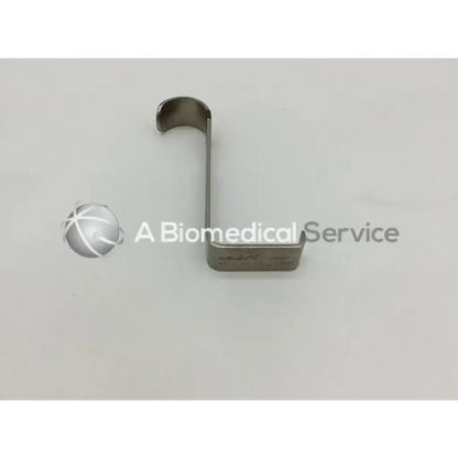 Stainless steel arthrex ar-8170-35c orthopedic modular soft tissue retractor blade with curved u-shaped design and engraved markings