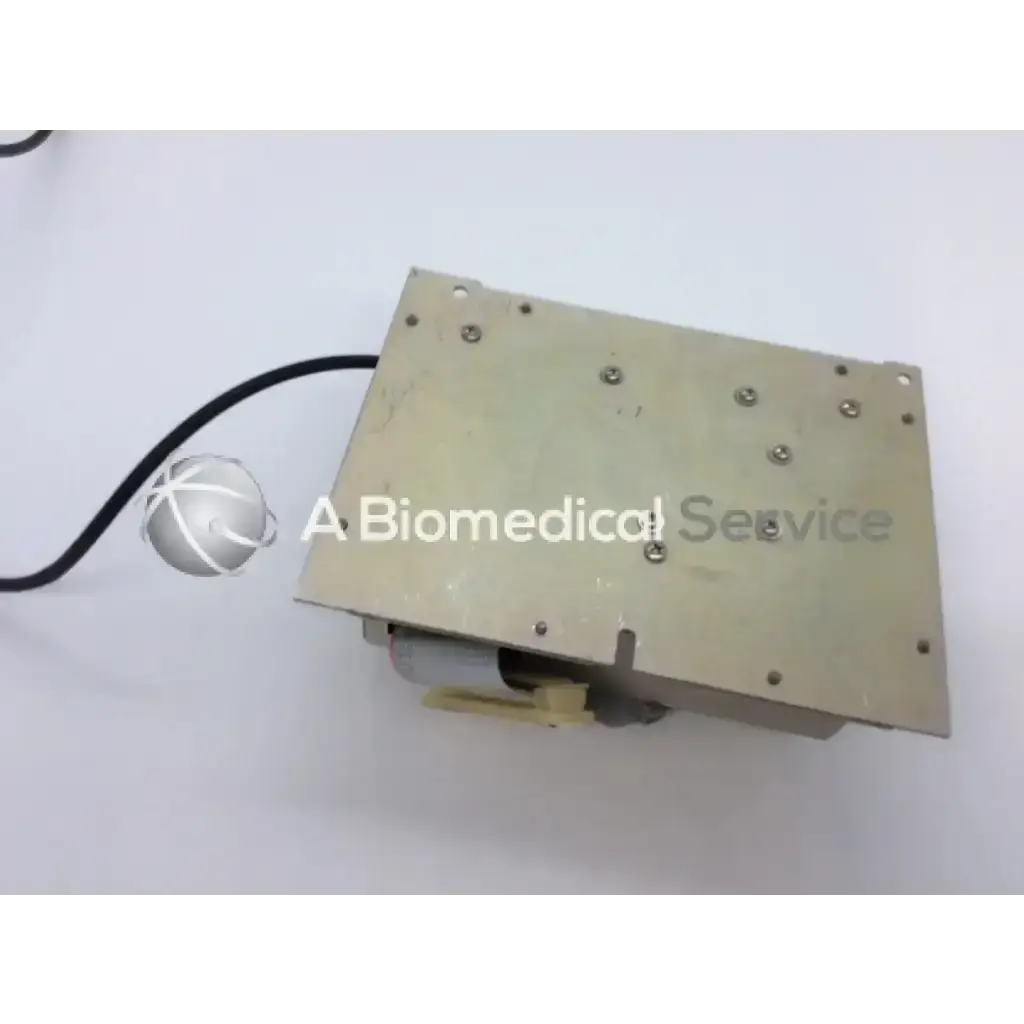 Metallic rectangular b119849 horiba spectrometer with black cable attached for precise scientific measurements bbcf5-3