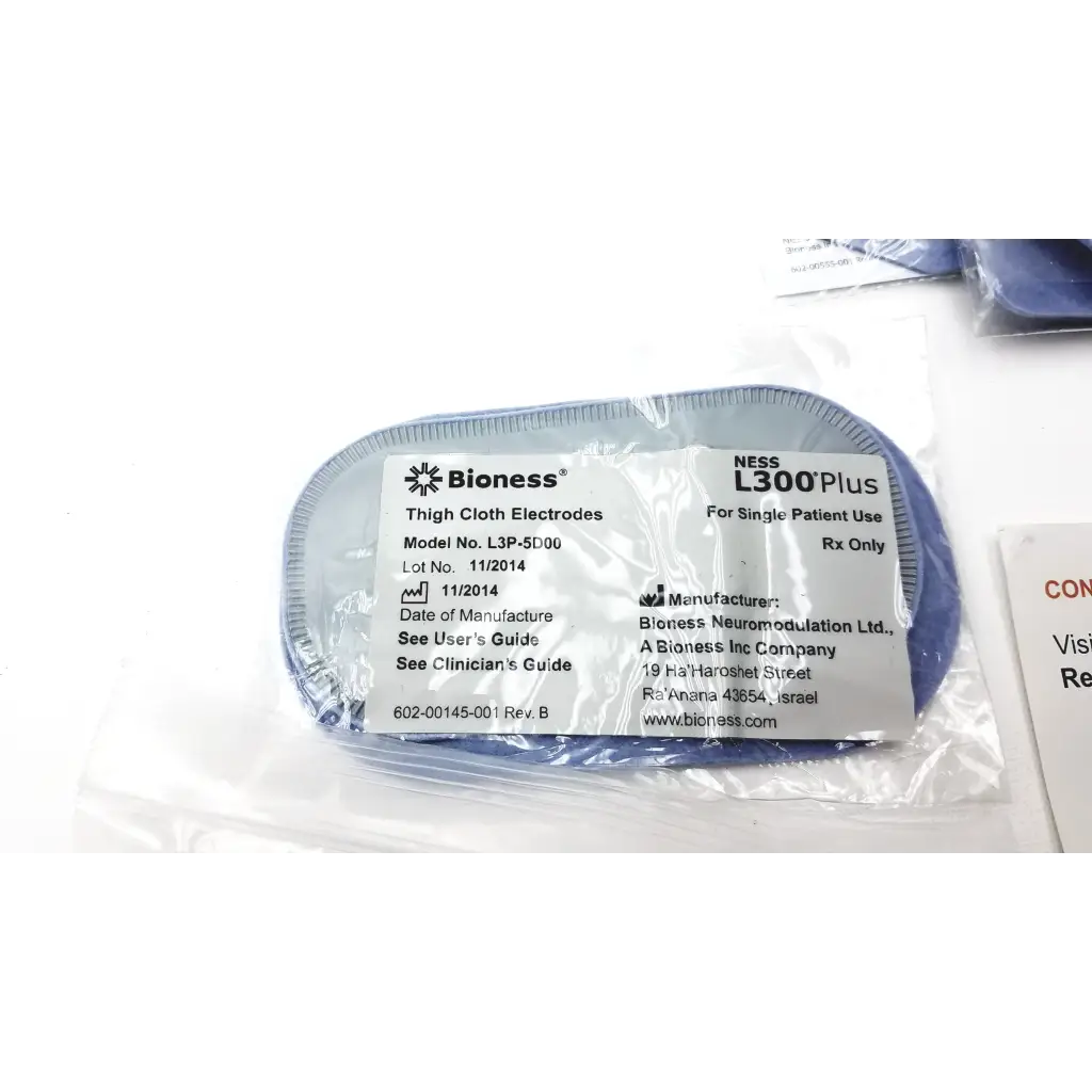 Bioness l300 plus thigh cloth electrodes in blue packaged in clear plastic for use with bioness l300 device