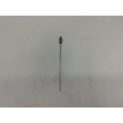Slender metallic infiltration cannula coleman with polished chrome finish and rounded head luer lok connection