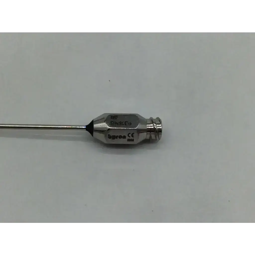 Stainless steel infiltration cannula coleman with hexagonal head black tip and luer lok connection marked stryker ce 0486