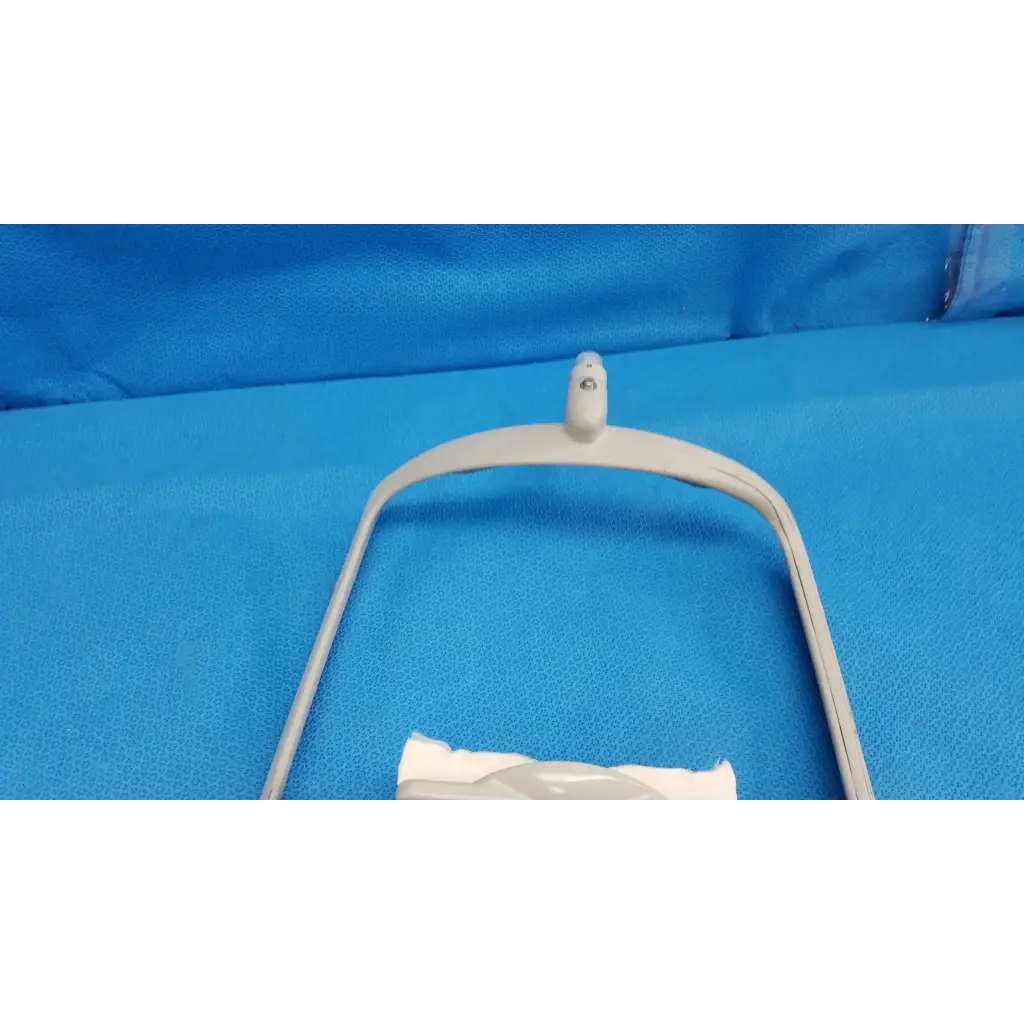 White plastic embroidery hoop with loop for chin rest forehead assembly frame with chinrest paper for topcon trc-nw6s