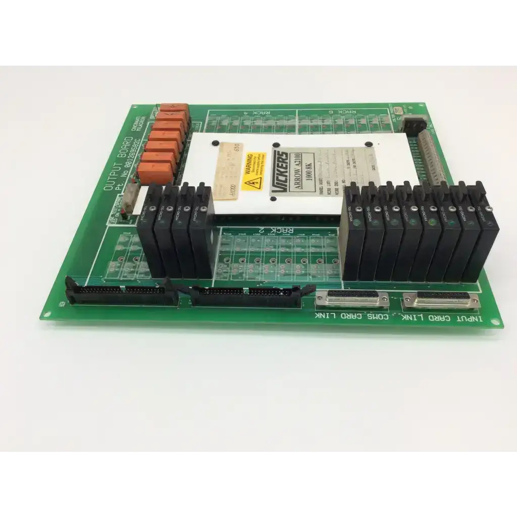 Cincinnati Milacron 001269582C Output Board - Medical parts