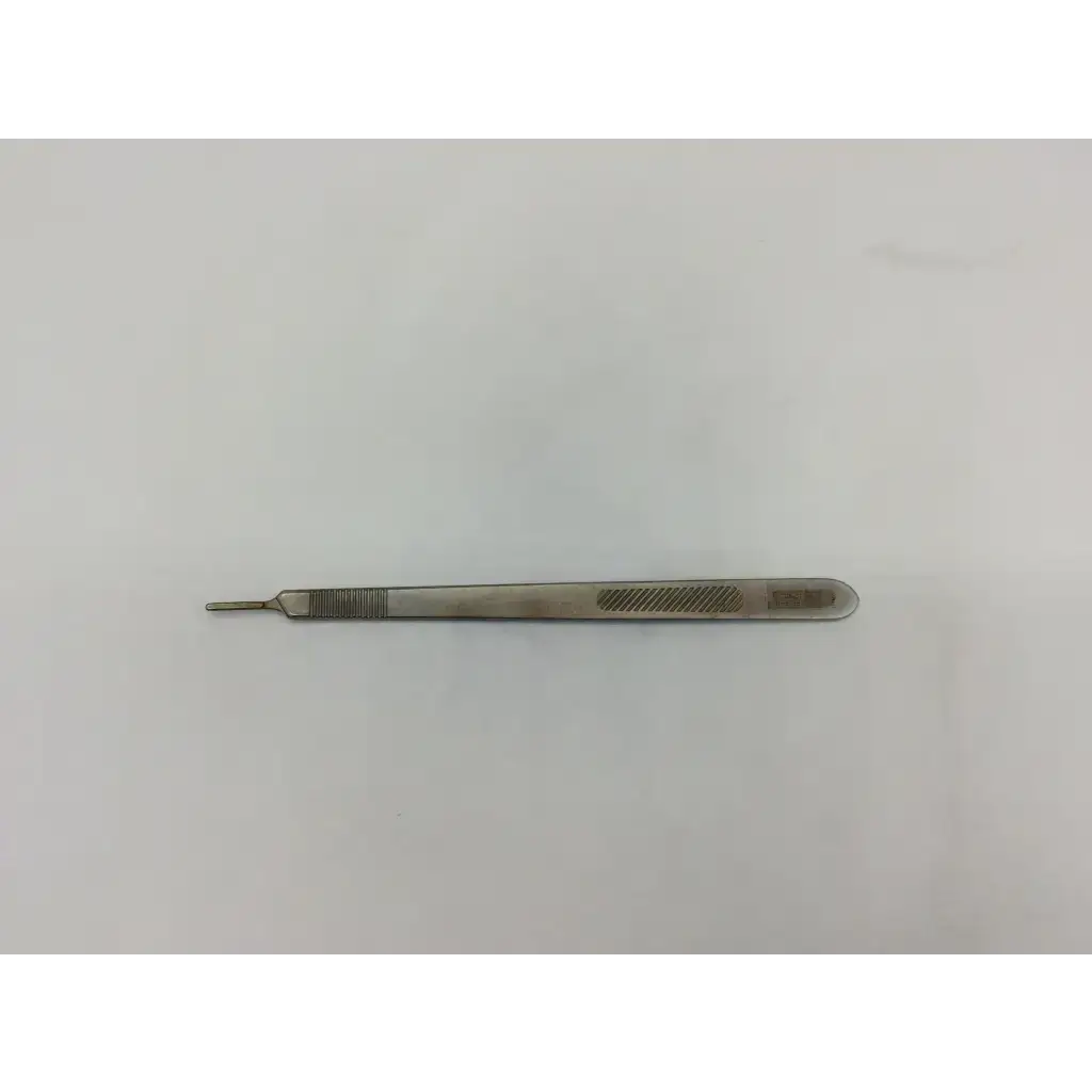 Load image into Gallery viewer, Codman 11-5535 Knife Handle 3L - Surgical Tool