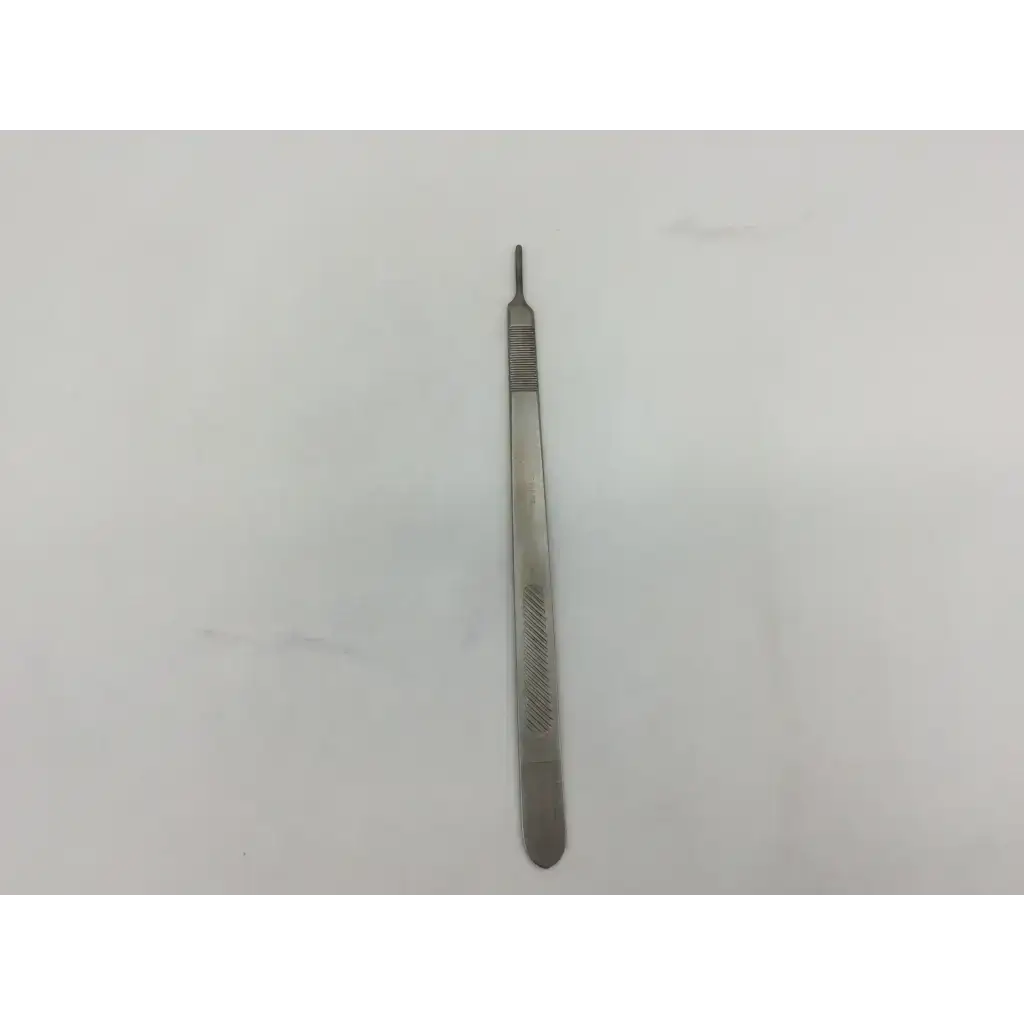Load image into Gallery viewer, Codman 11-5535 Knife Handle 3L - Surgical Tool