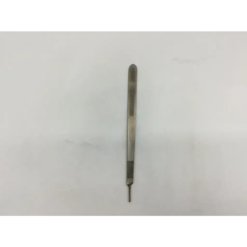 Load image into Gallery viewer, Codman 11-5535 Knife Handle 3L - Surgical Tool