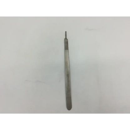 Silver surgical knife handle 3l ad5-312 with textured grip and fine pointed tips codman 11-5535 ad5-312 121322sm