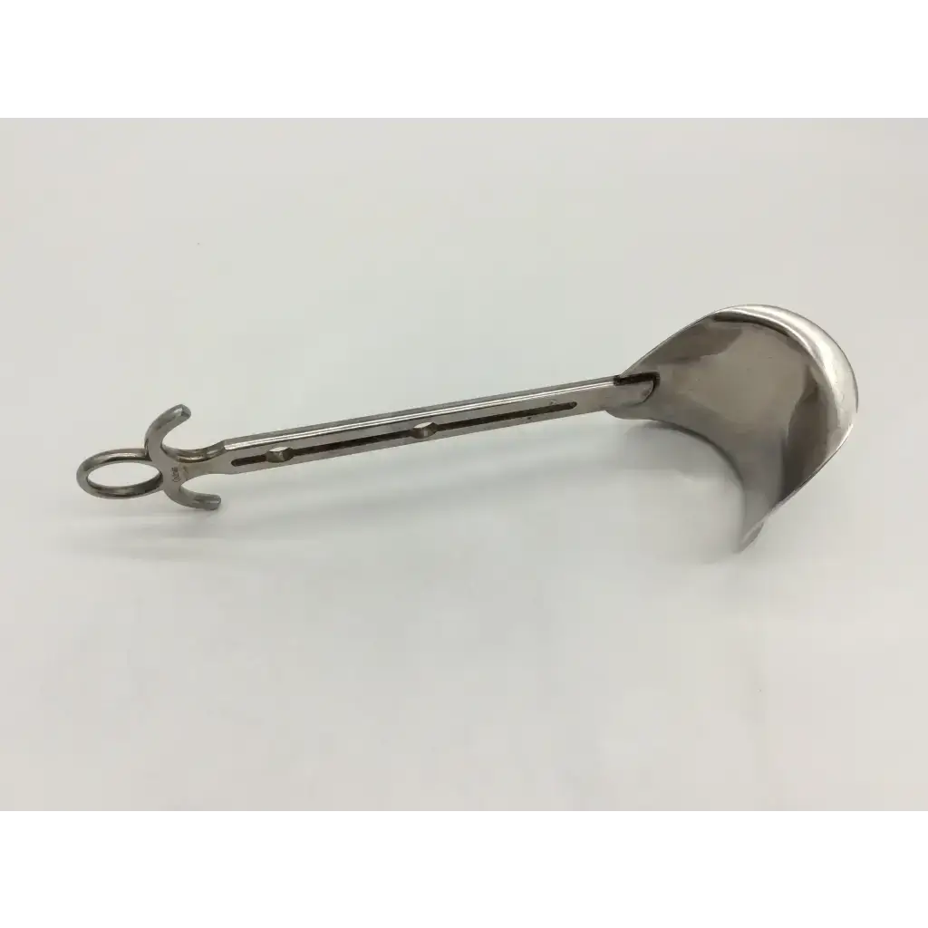 Load image into Gallery viewer, Codman 50-4500 Balfour Retractor Center Blade - Surgical