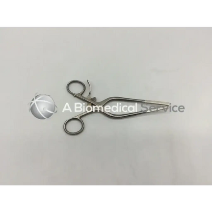 Stainless steel cardiovascular garett peripheral vascular retractor with curved handles and locking mechanism