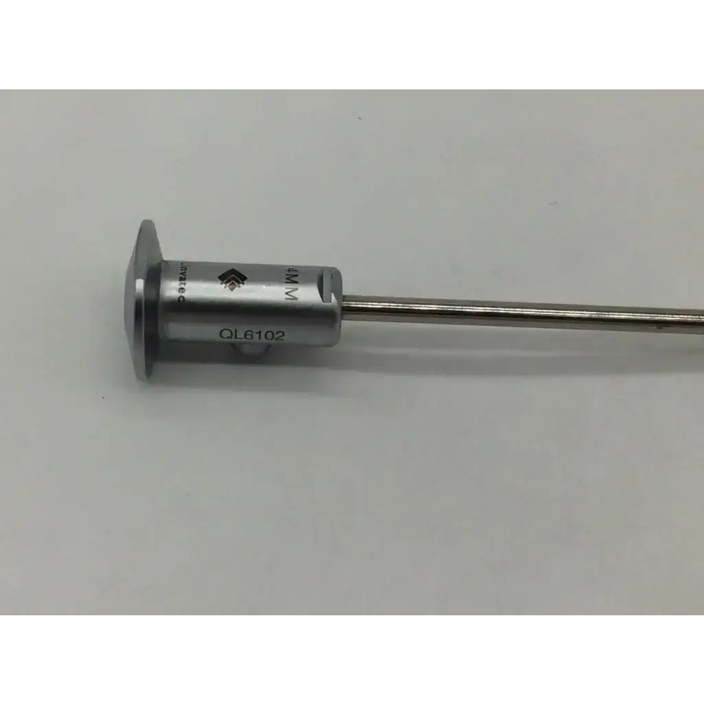 Load image into Gallery viewer, Conmed Linvatec QL6102 Quicklatch Conical Obturator