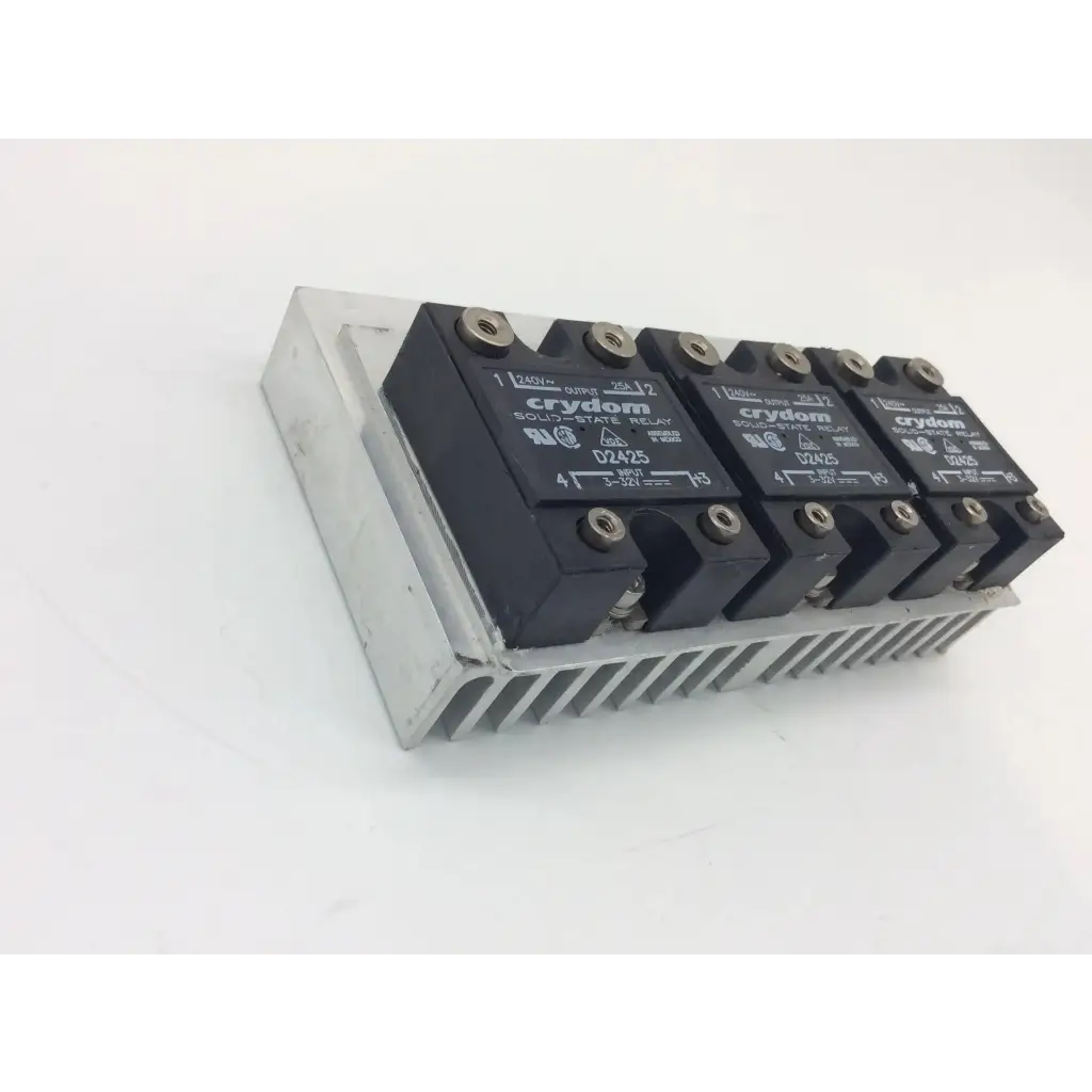 Load image into Gallery viewer, Crydom D1202 Solid State Relays - Medical parts
