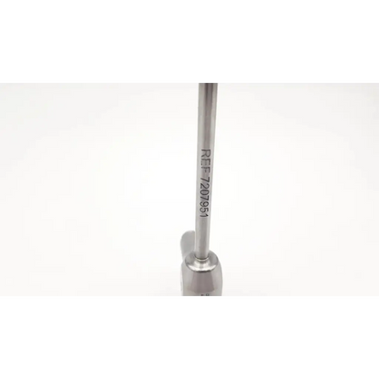 A sleek metallic dyonics autoclave arthroscope da24-12 with polished silver finish and engraved ref 7207951