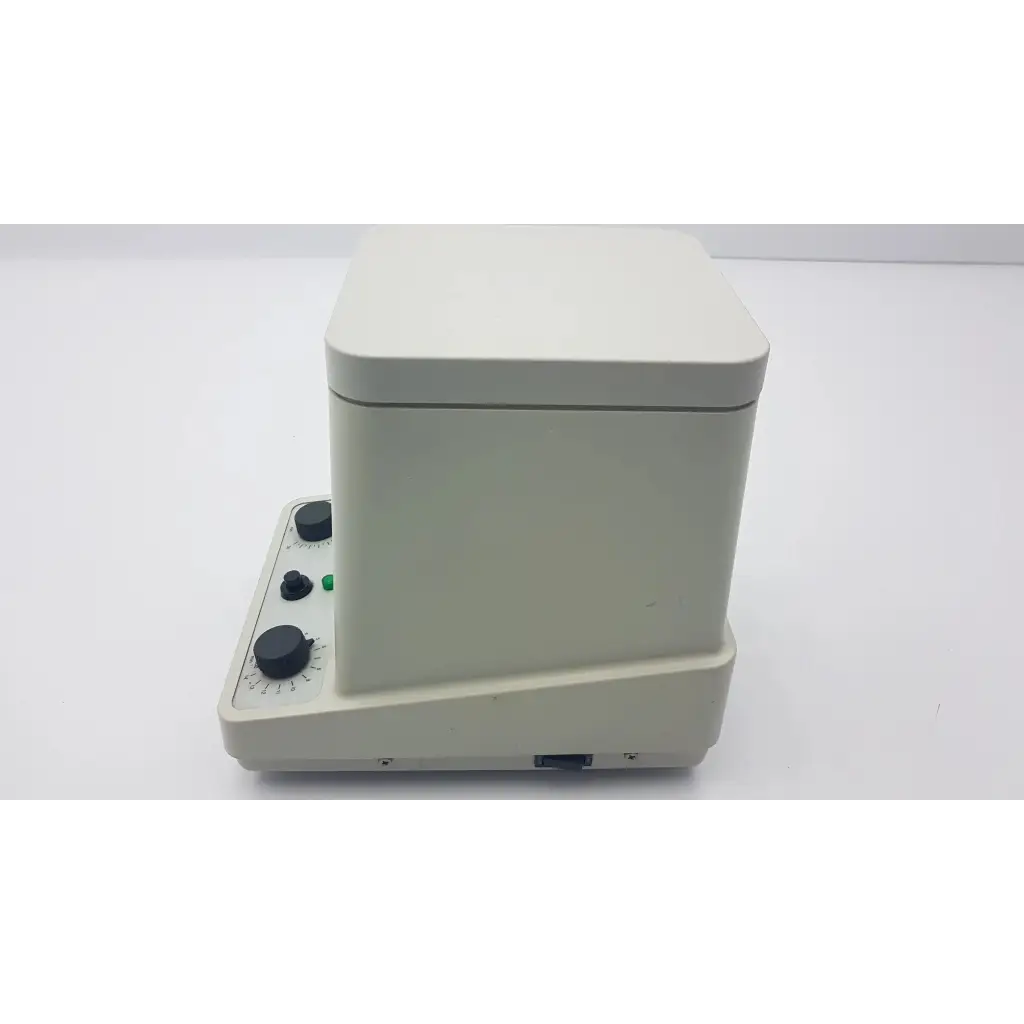 Load image into Gallery viewer, Eppendorf 5415C Analog Centrifuge with F45-18-11 Rotor