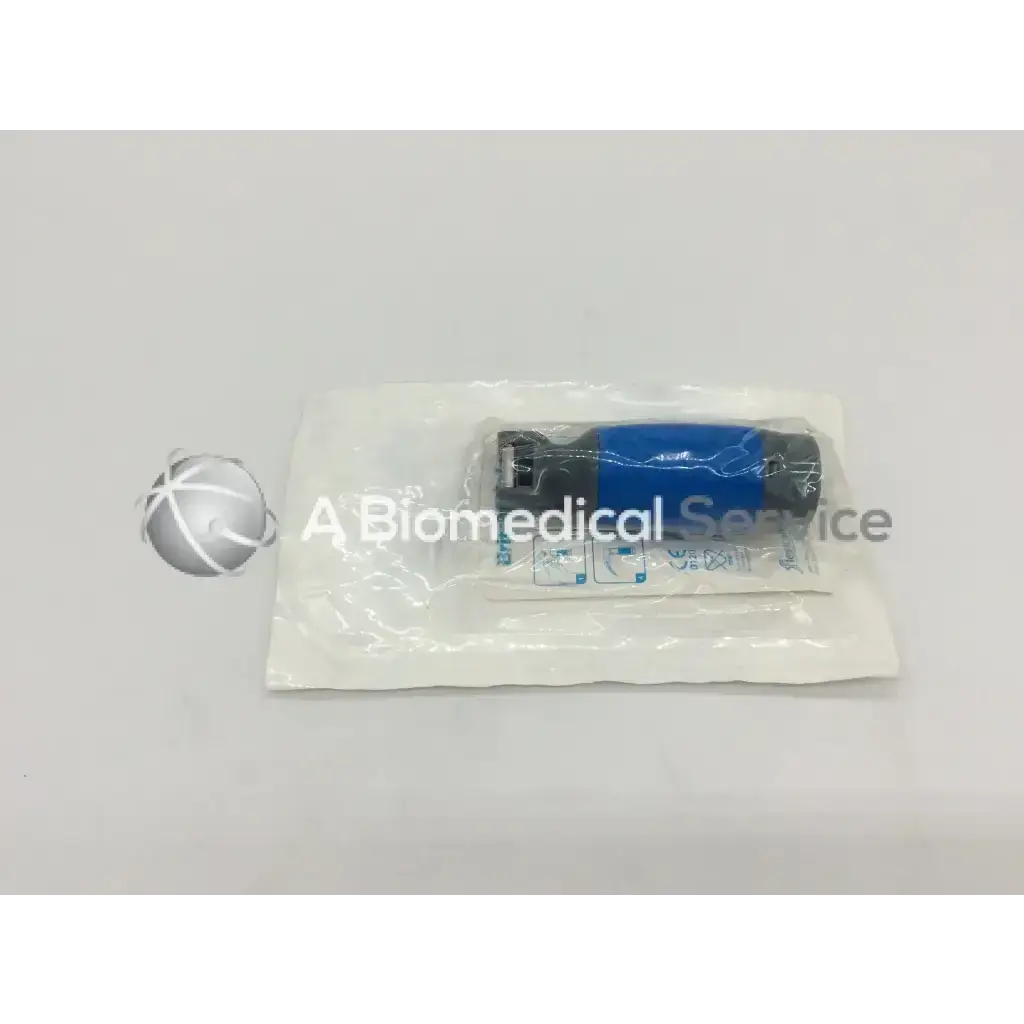 Blue and black flexicare britepro fiber optic laryngoscope handle with batteries in clear plastic packaging