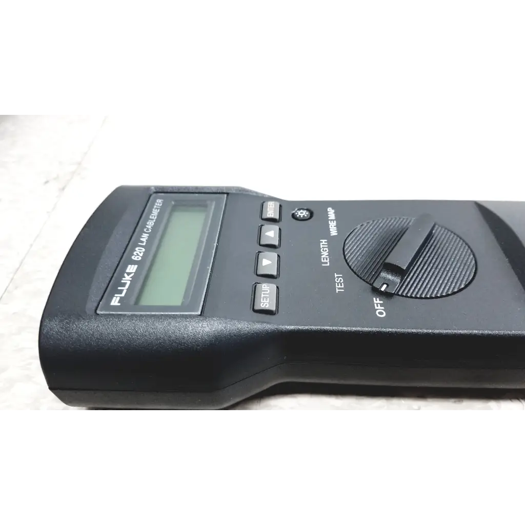 Fluke networks black plastic 620 lan cablemeter with digital display and buttons for cable testing with case accessories