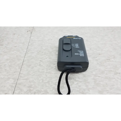 Black fluke networks fiber optic source fos 850 1300 device with black braided cord for fiber optic testing
