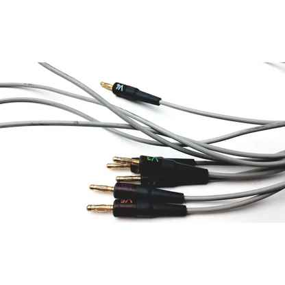 Gray audio cables with black connectors and gold-plated tips featuring subtle logo for module cam hd g-bbhc2-4e use