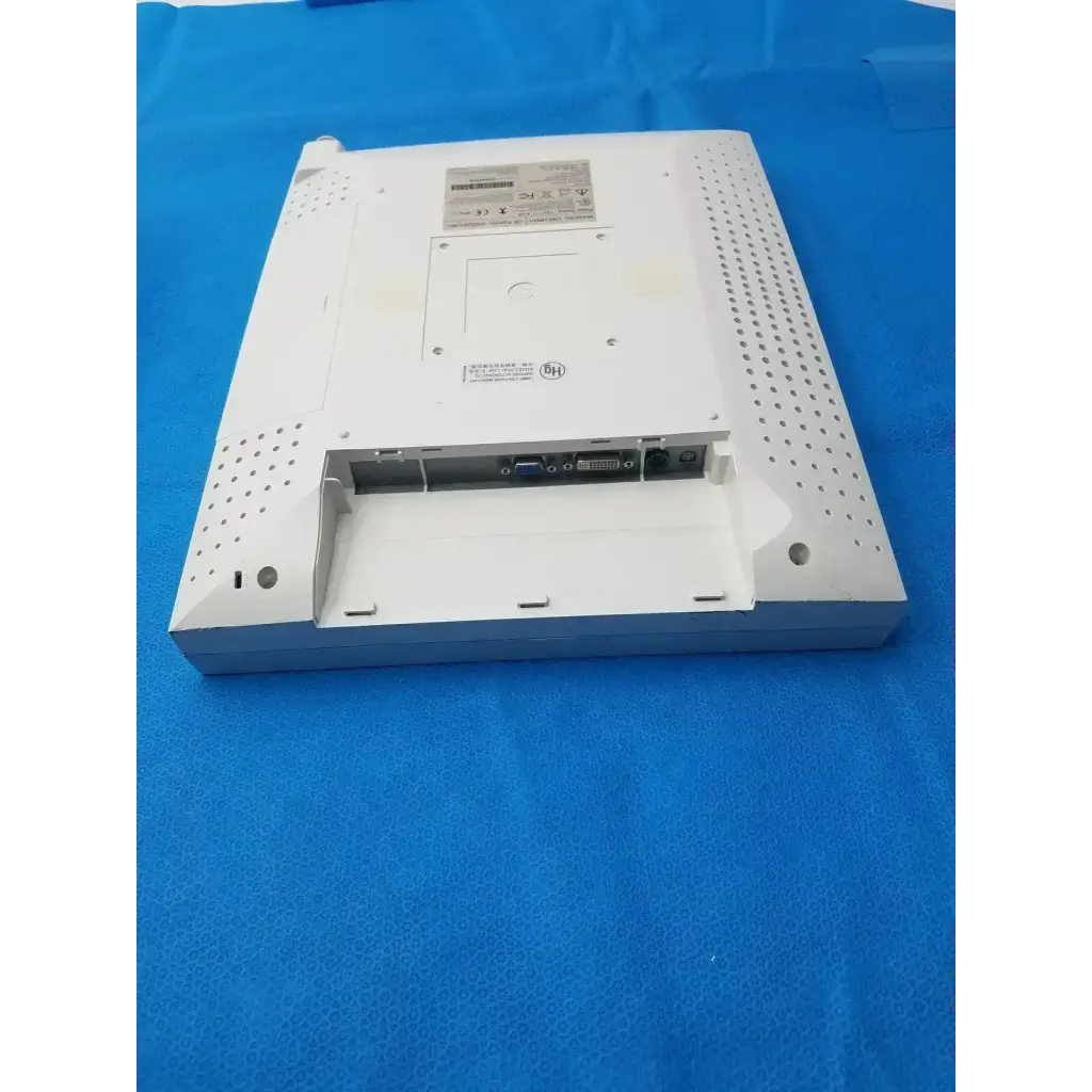 GE Medical Systems USE1903A LCD Flat Panel Monitor with Power Supply Medical LCD Monitor, second-hand product photo 8