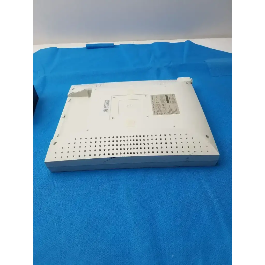 GE Medical Systems USE1903A LCD Flat Panel Monitor with Power Supply Medical LCD Monitor, second-hand product photo 9
