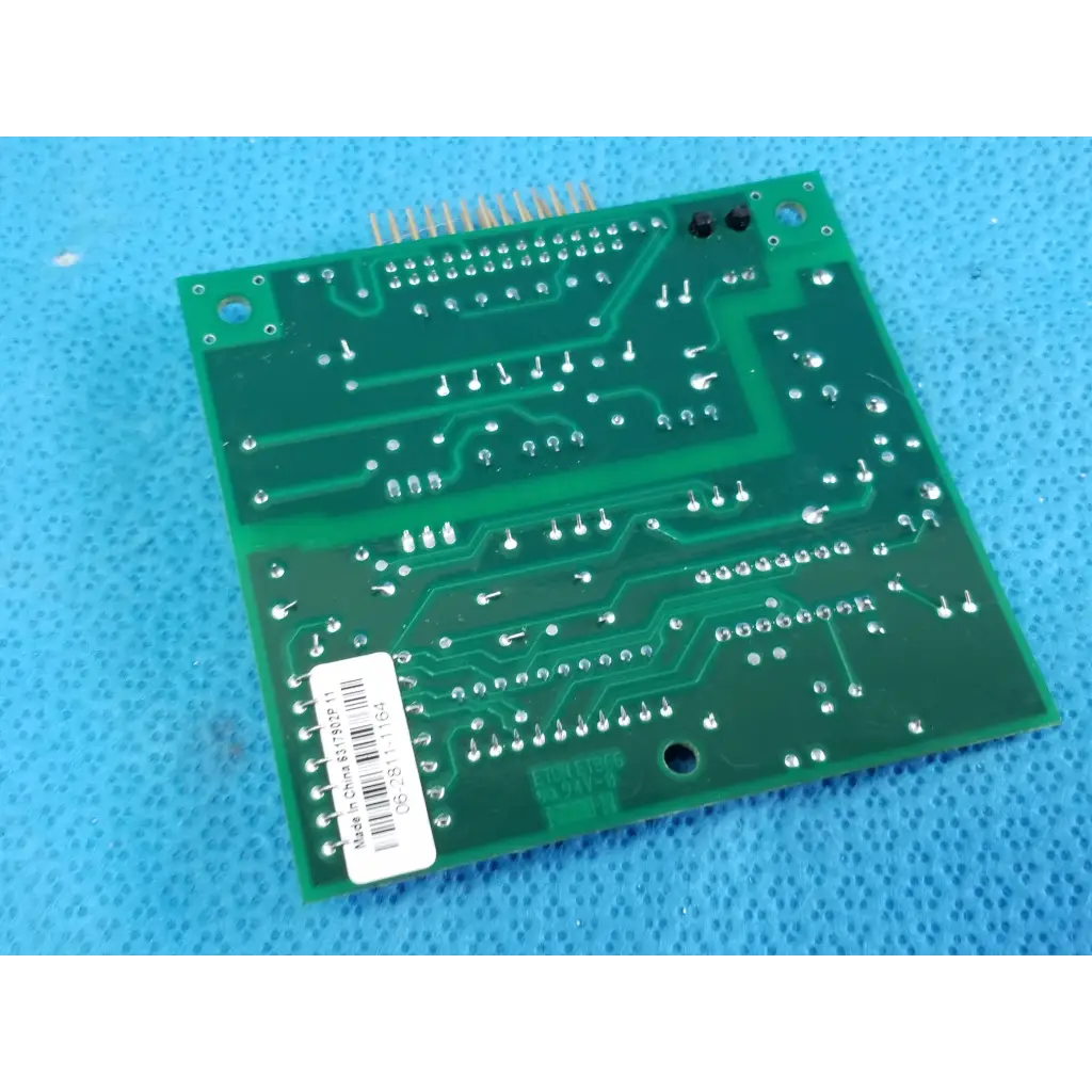 Hill rom total care green control board assembly with silver solder points and component pins for tc utv use