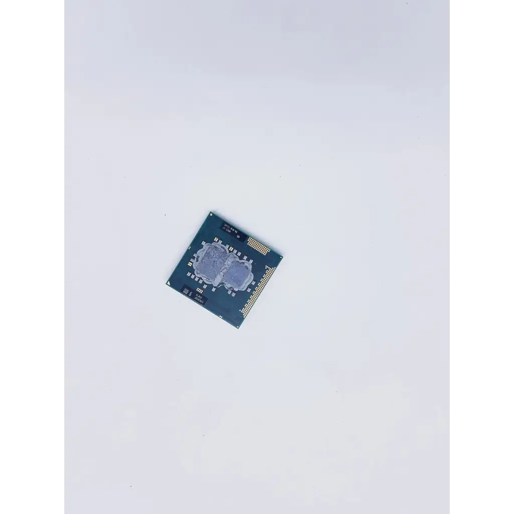 Load image into Gallery viewer, Intel Core i5-520M 2.4GHz 2.5 GT/s Socket G1 Laptop CPU