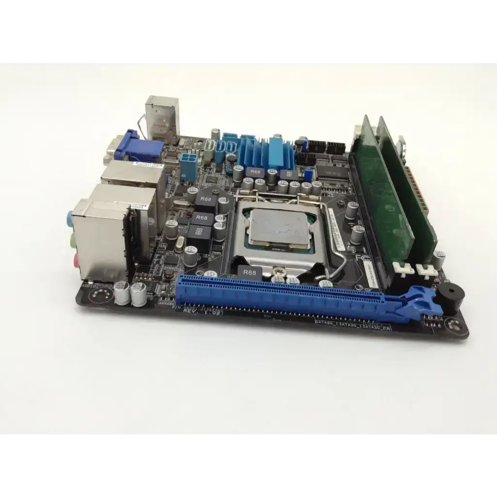 Intel DZ77GA-70K 08001 - 01562xm1 Rev 1 - Medical parts