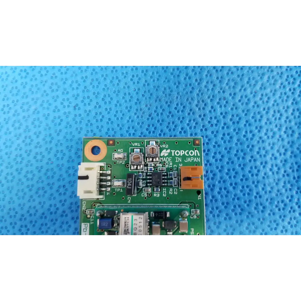 Green printed blink control circuit board with topcon made in japan branding for trc-nw8 retinal camera